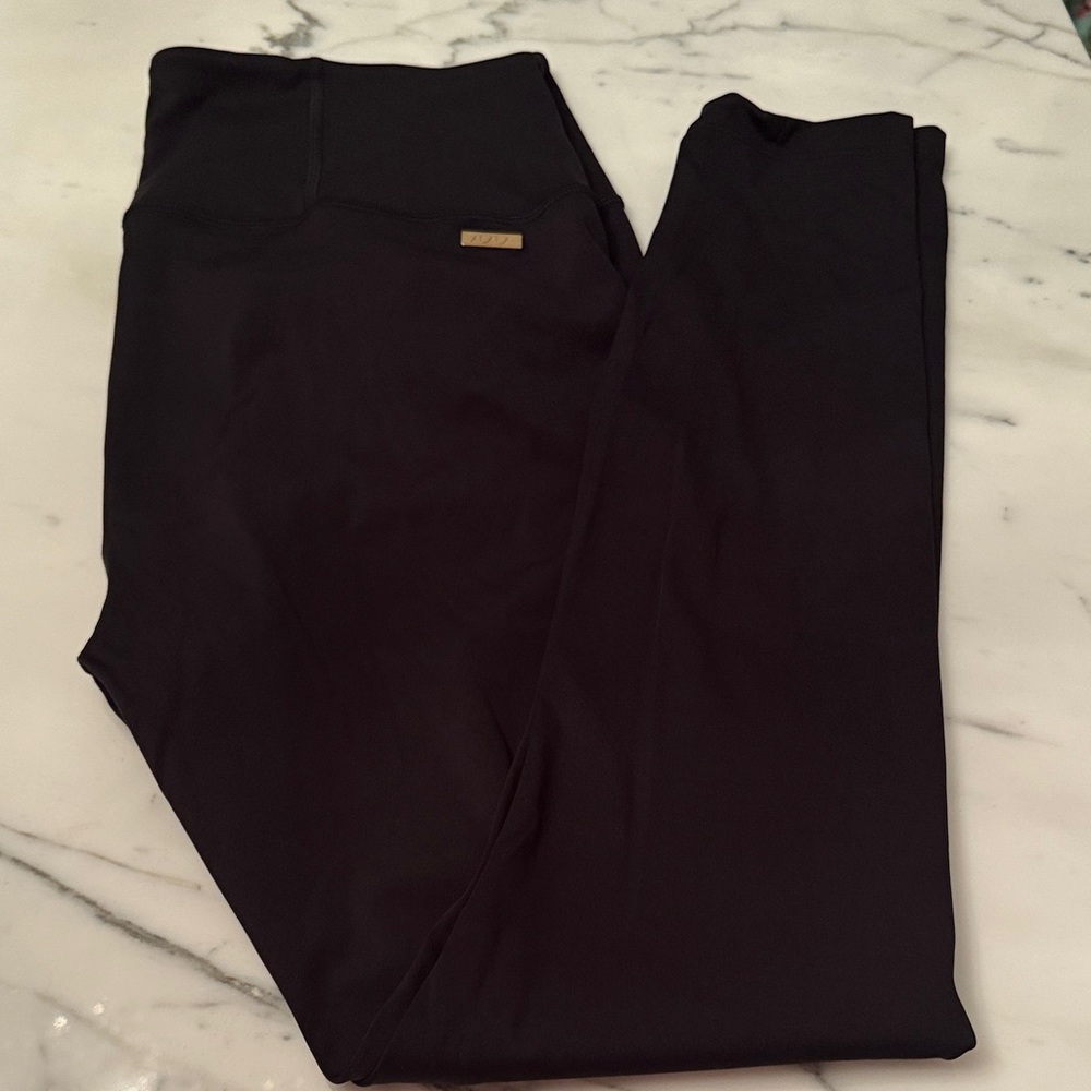 Alala serene pant size medium